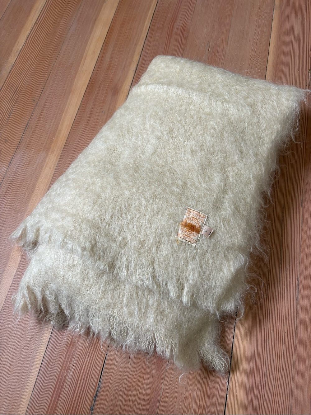 Vintage The Hudson’s Bay Cream Mohair Scarf Scotland